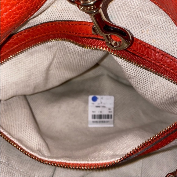 Gucci authentic Bold Orange SoHo Leather Shoulder Bag - Picture 4 of 14
